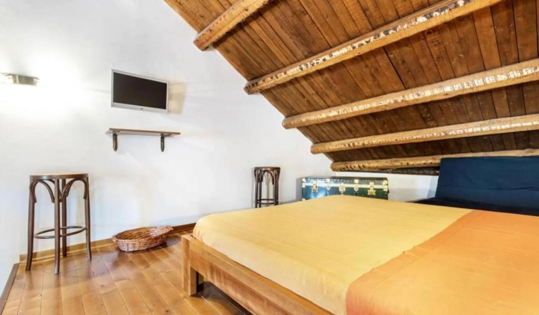 Daire Historical Penthause Ballaro With View Palermo